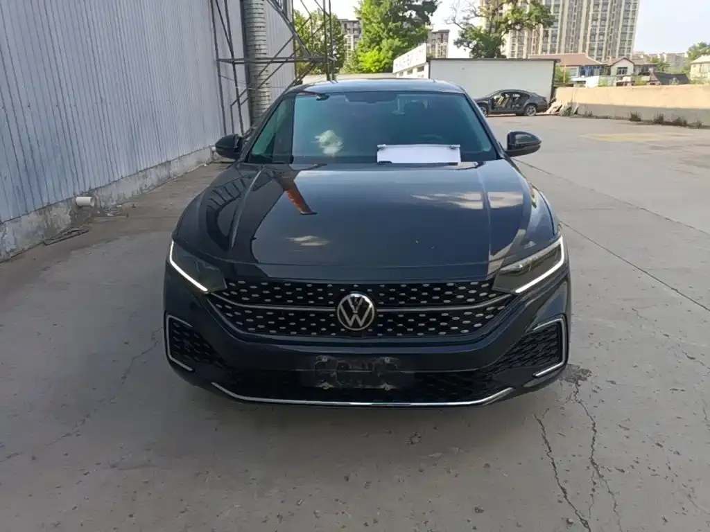 Volkswagen Passat — фото 6