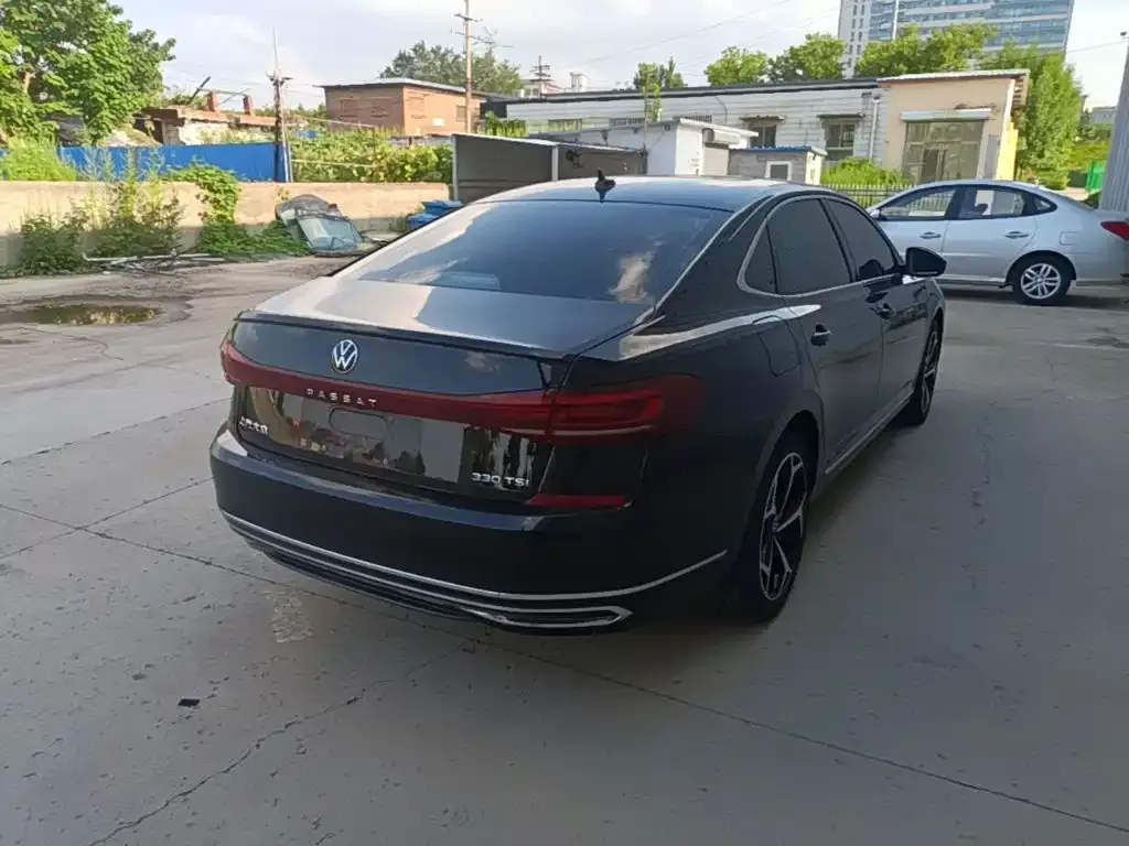 Volkswagen Passat — фото 9