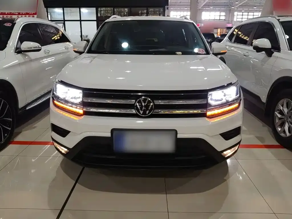 Volkswagen Tharu — фото 10