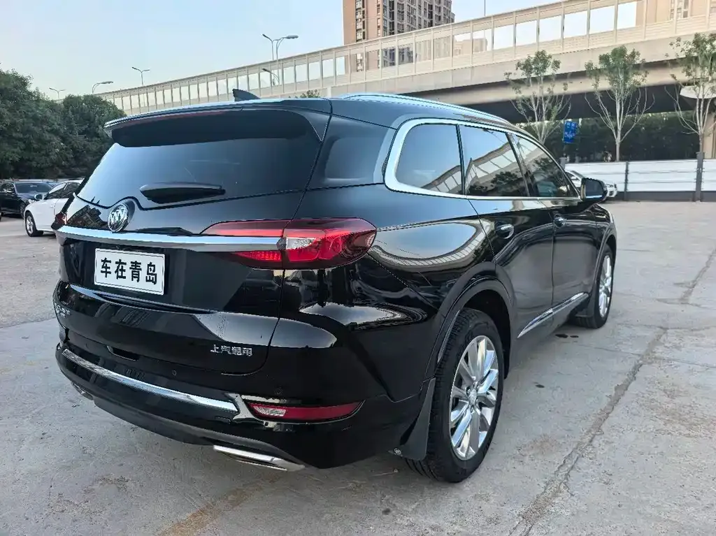 Buick Enclave — фото 3