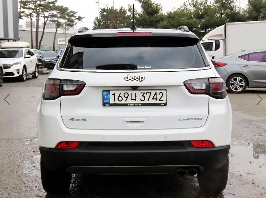 Jeep Compass — фото 3