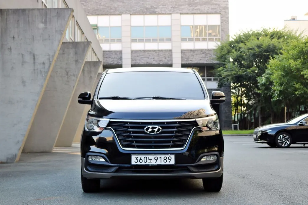 Hyundai Starex — фото 6