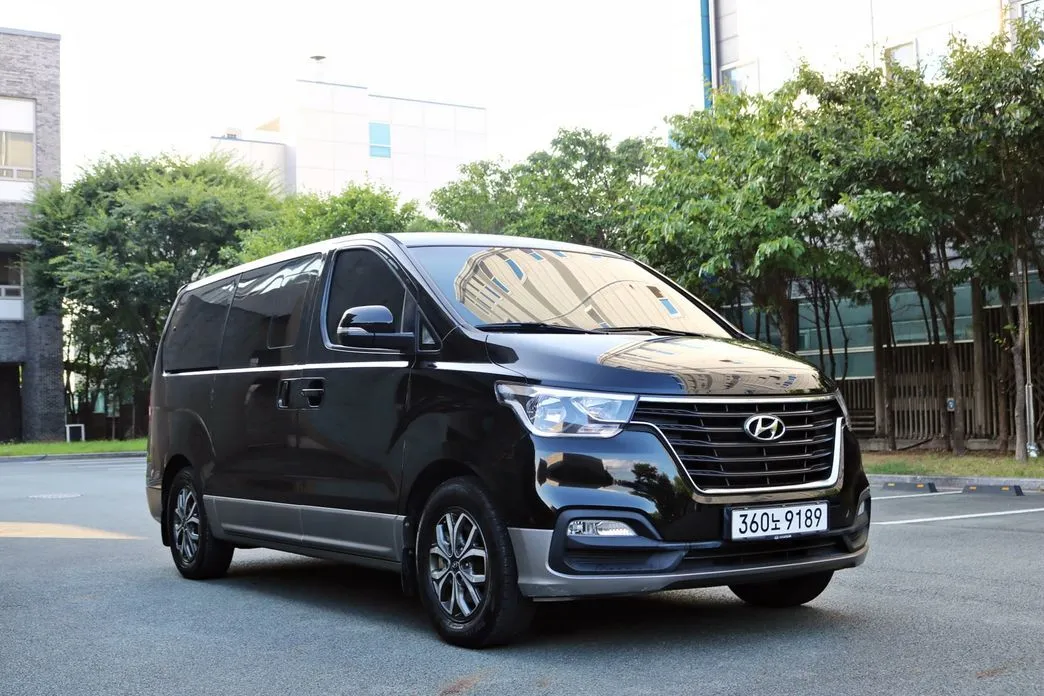 Hyundai Starex — фото 5