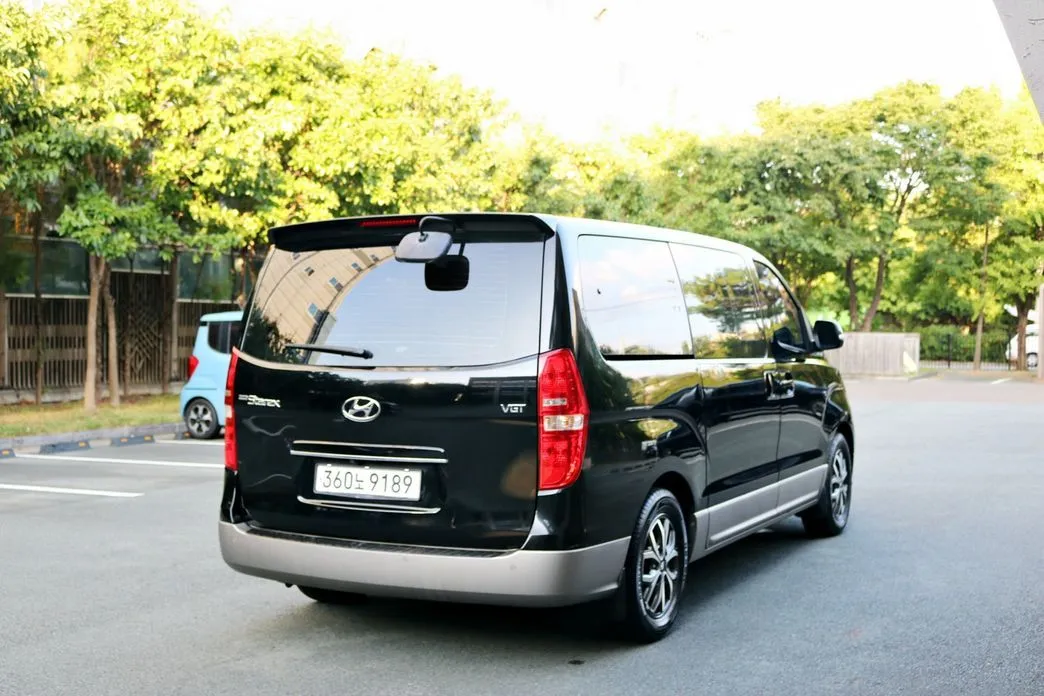 Hyundai Starex — фото 8