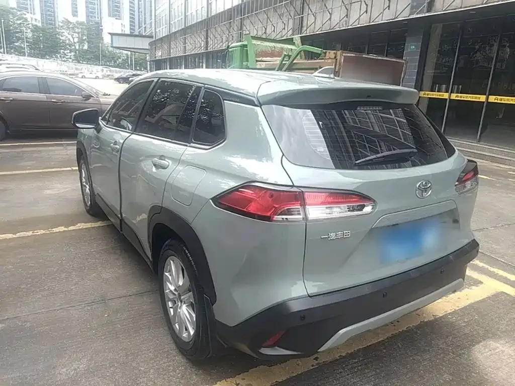 Toyota Corolla Cross — фото 8