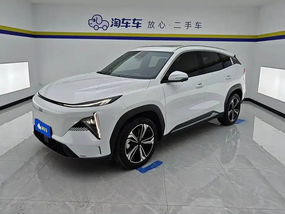 Geely Galaxy L7 — фото 1