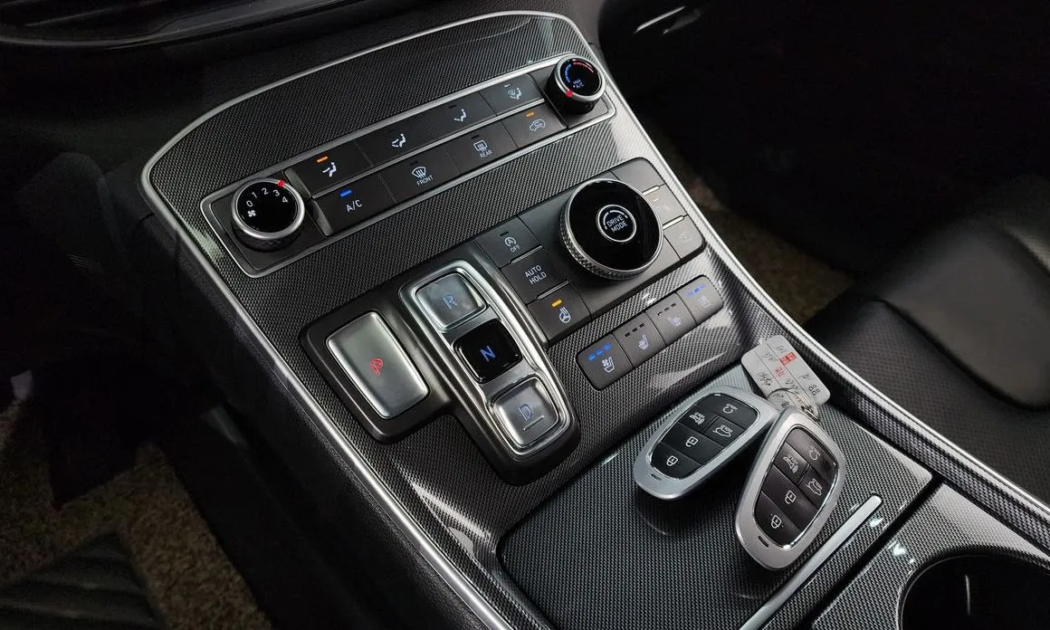 Hyundai Santafe — фото 9
