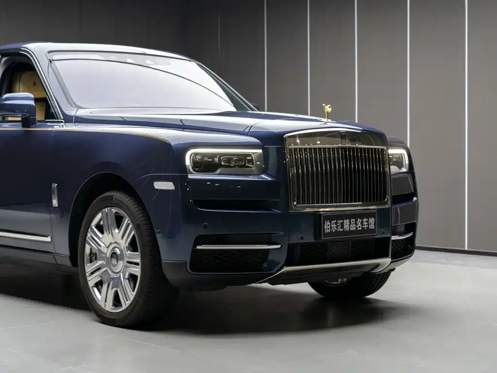 Rolls-Royce Cullinan — фото 3