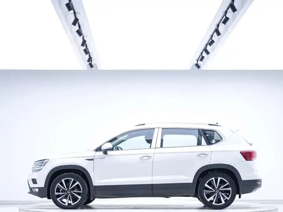 Volkswagen Tharu — фото 4