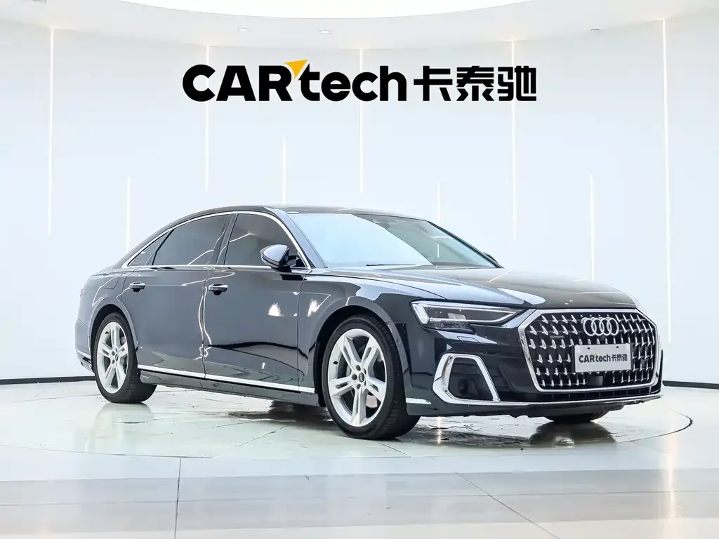 Audi A8 — фото 10