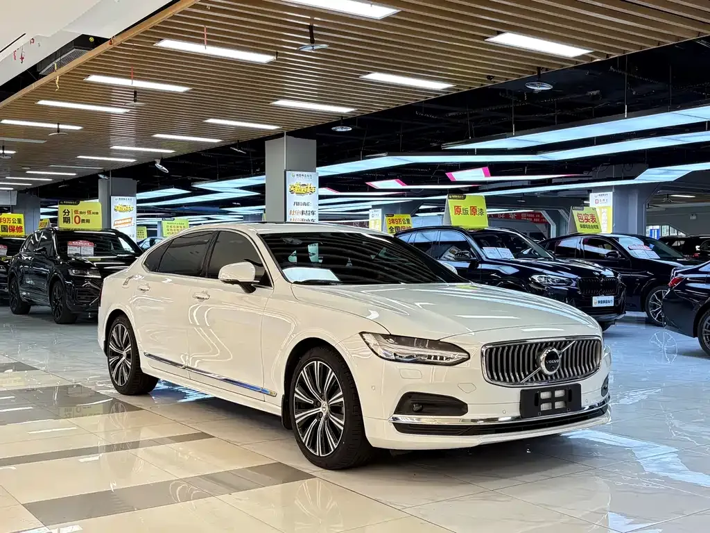 Volvo S90 — фото 5