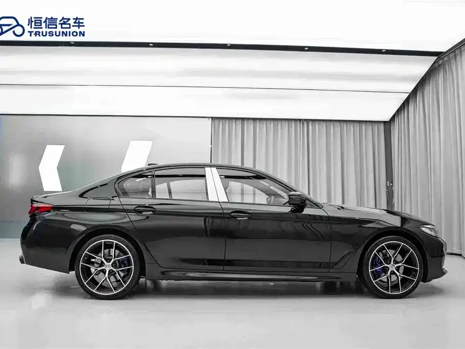 BMW 5 Series (Import) — фото 2
