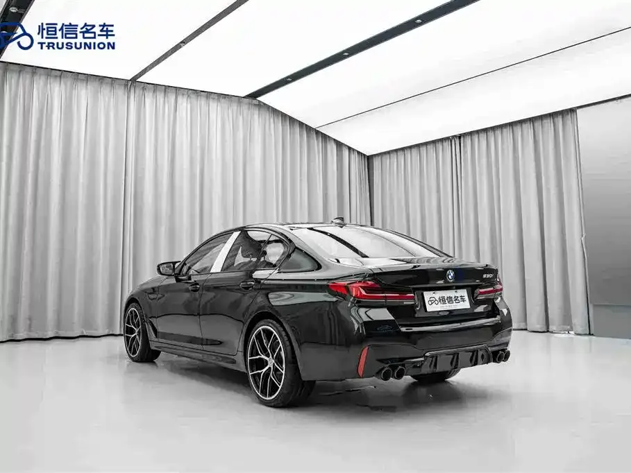 BMW 5 Series (Import) — фото 10