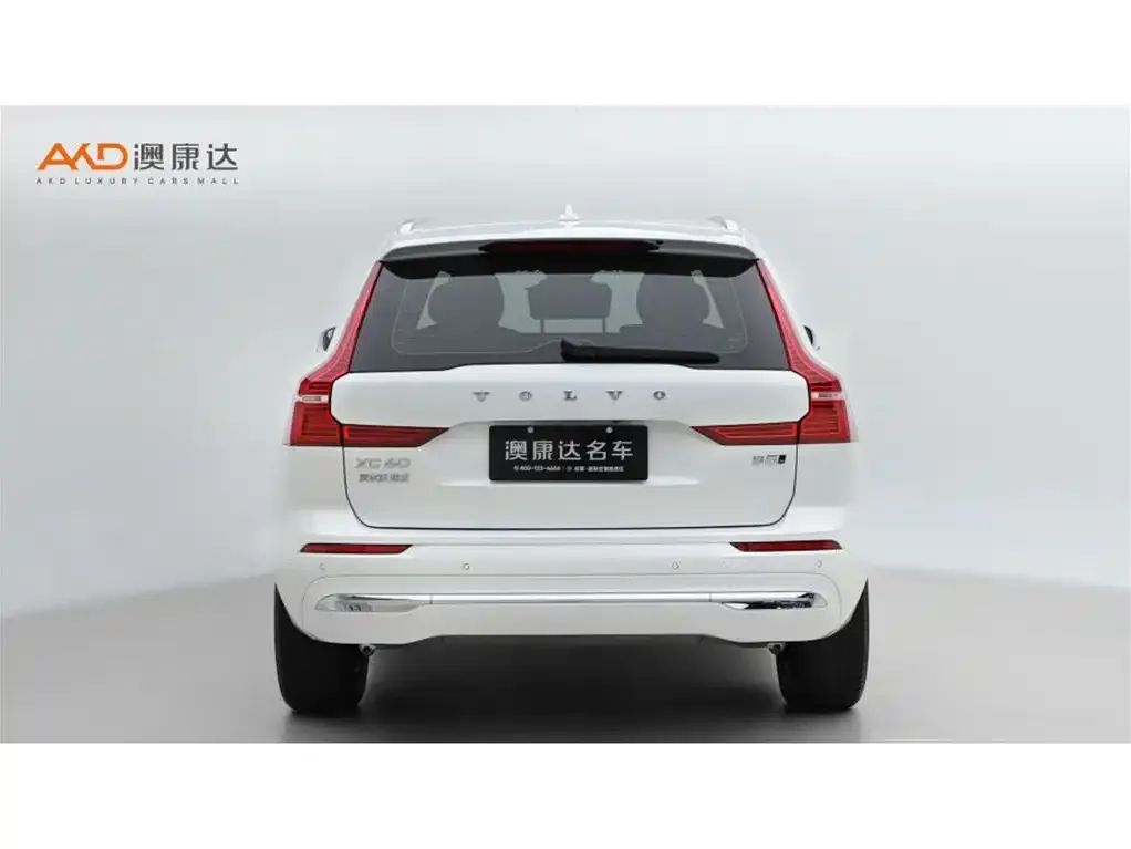 Volvo XC60 — фото 3