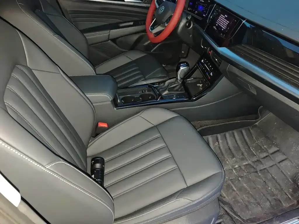 Volkswagen 帕萨特插电混动 — фото 8
