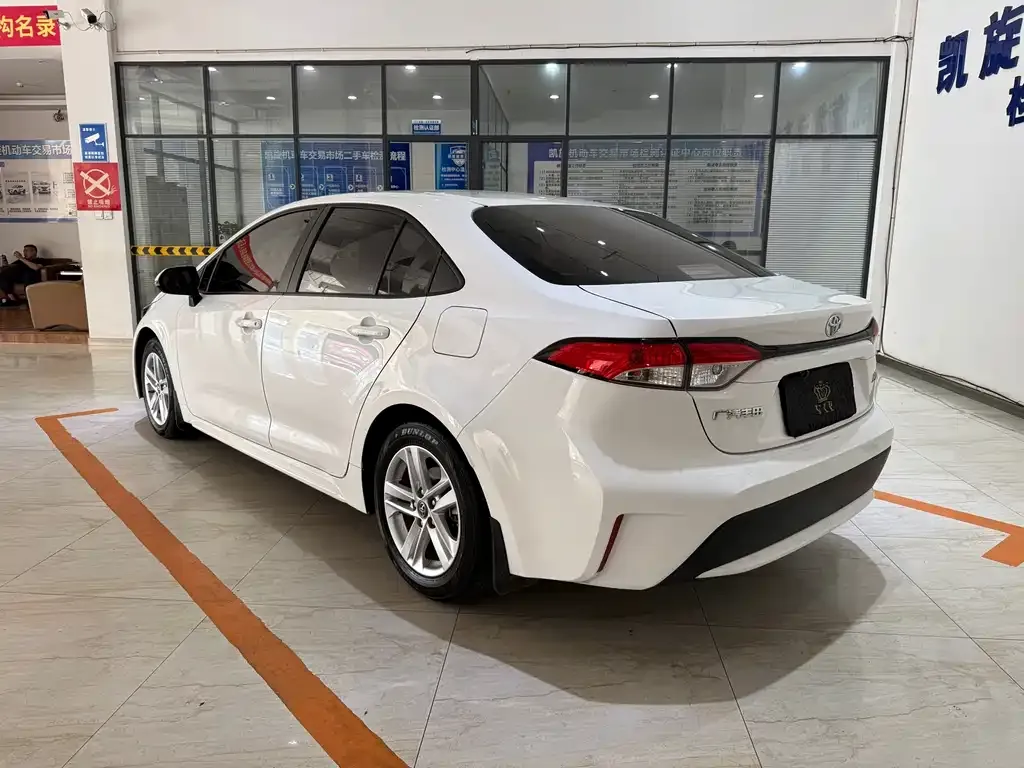 Toyota Levin — фото 10