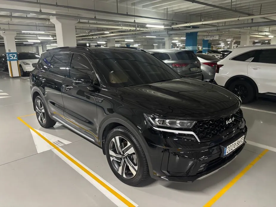 Kia Sorento — фото 9