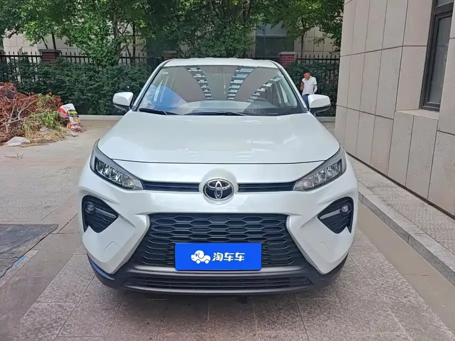 Toyota Wildlander — фото 2