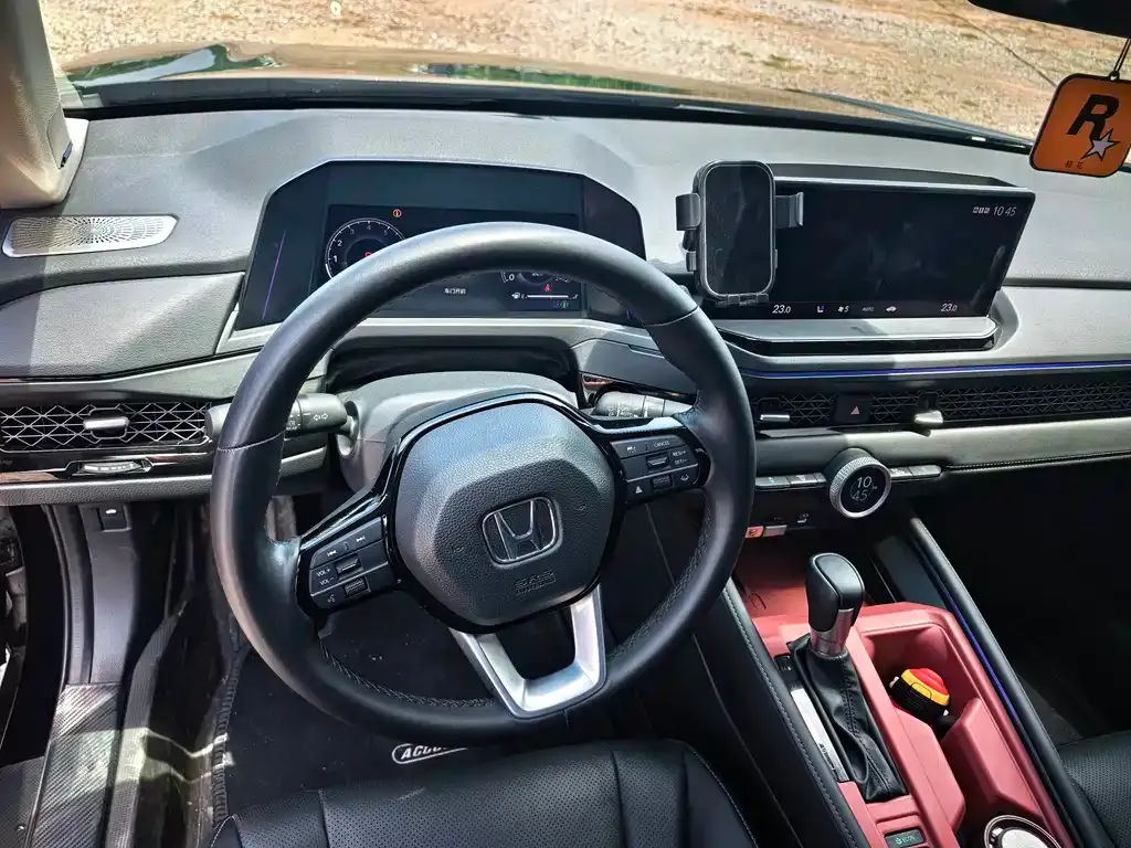 Honda Accord — фото 2