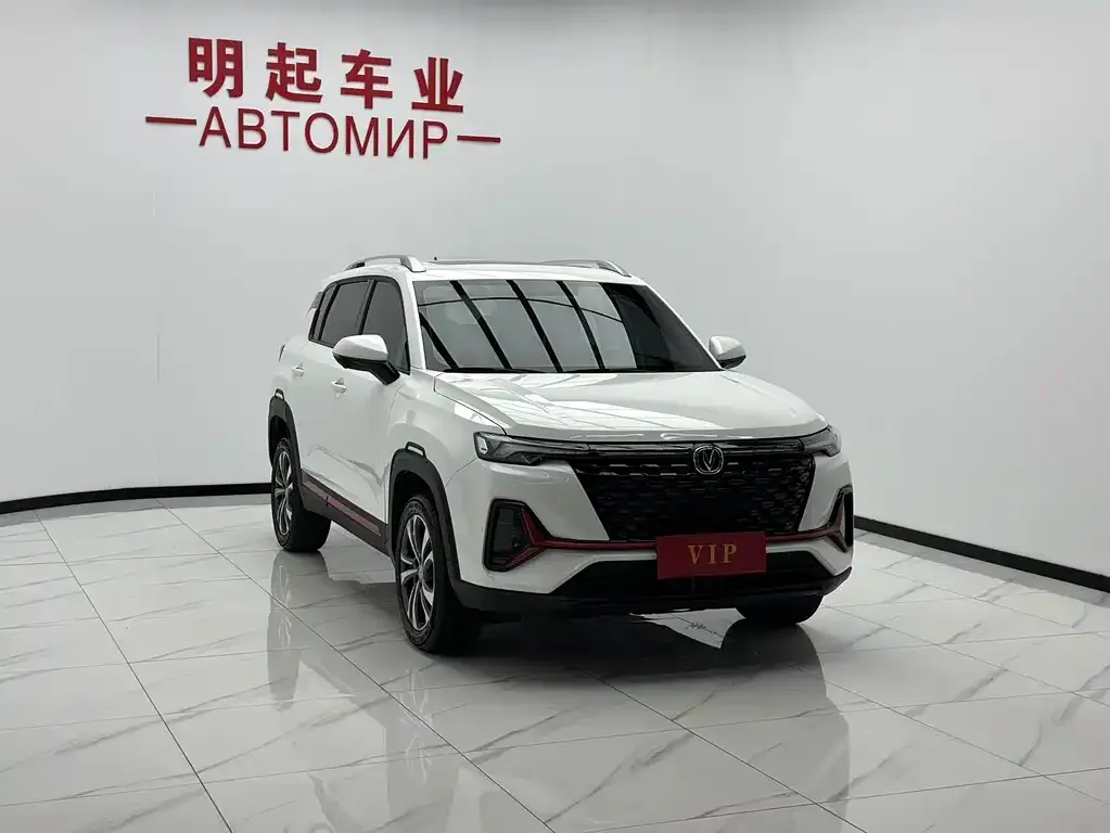 Changan CS35PLUS — фото 3