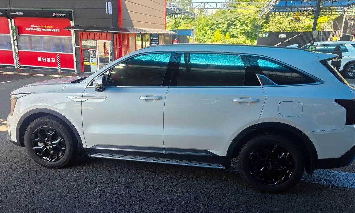 Kia Sorento — фото 6