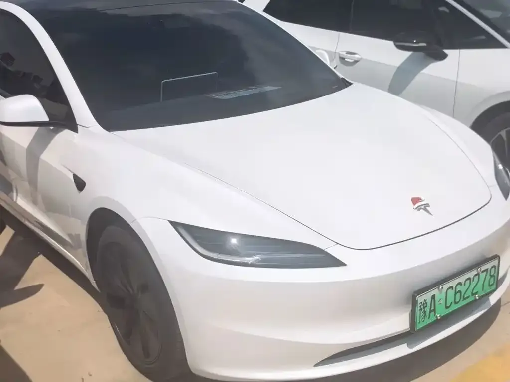 Tesla Model 3 — фото 2