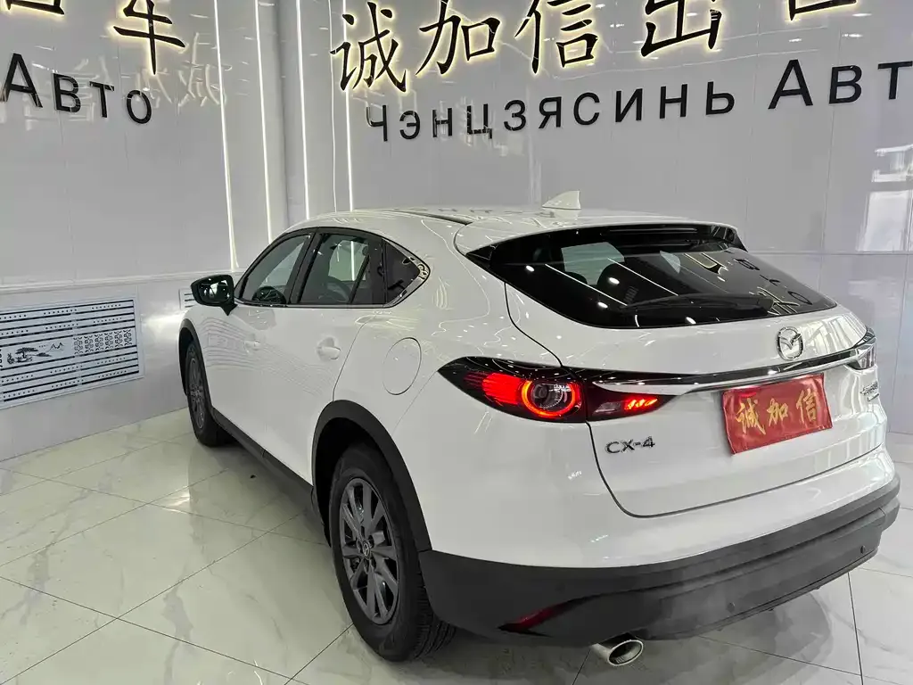 Mazda CX-4 — фото 2