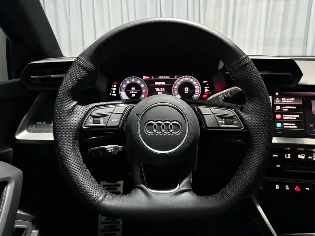 Audi A3 — фото 3