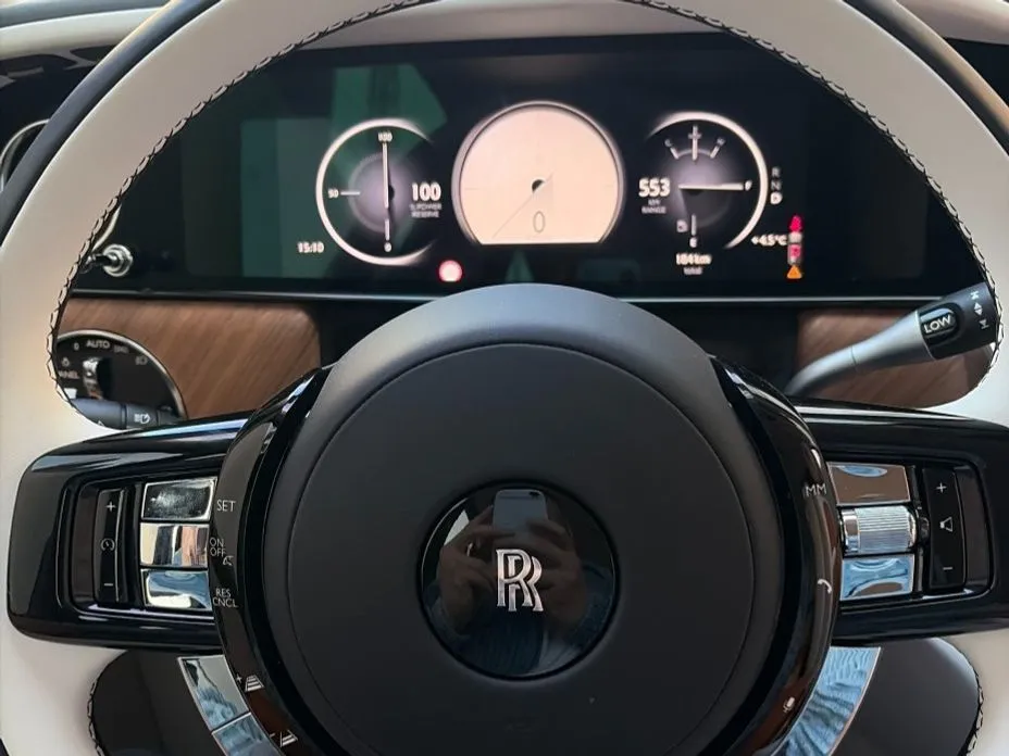 Rolls-Royce Cullinan — фото 2