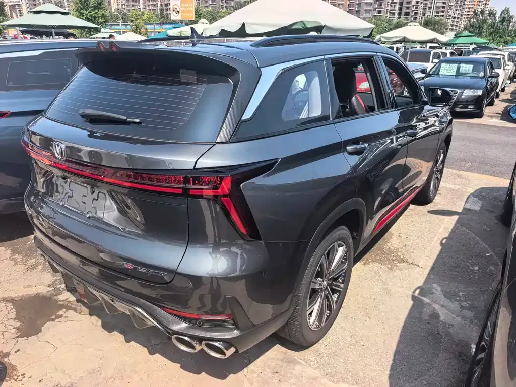 Changan CS75PLUS — фото 3