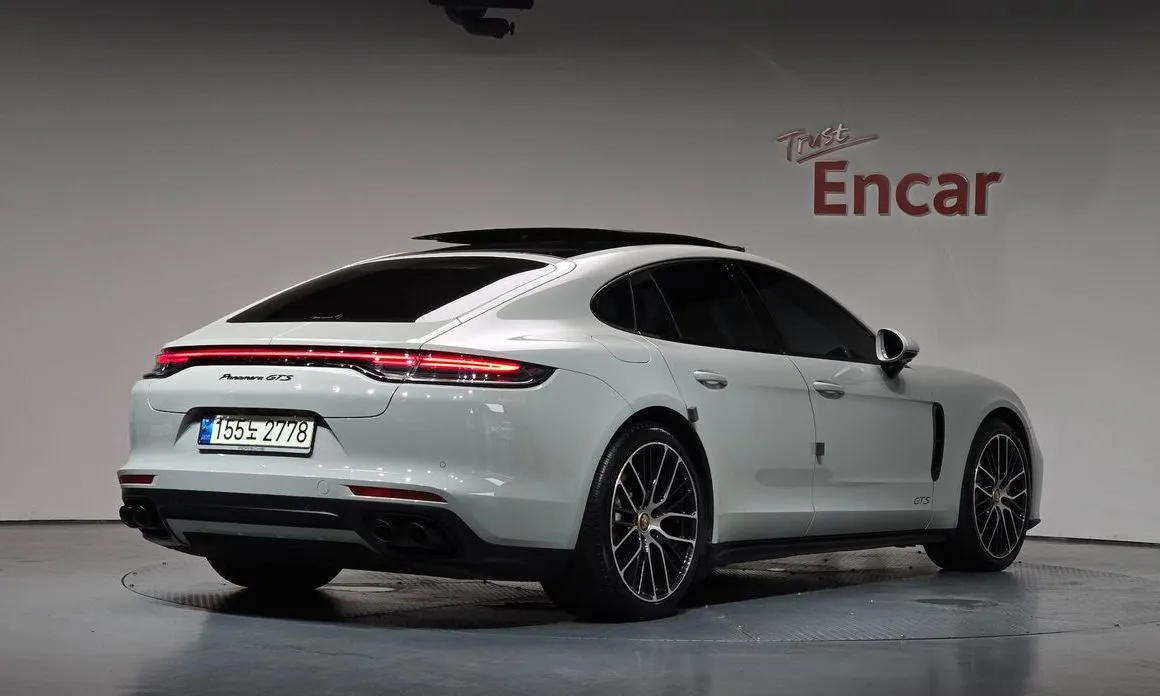 Porsche Panamera — фото 3