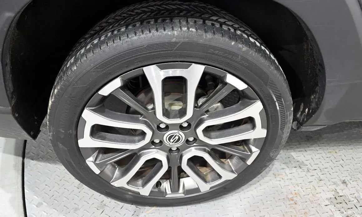 KG Mobility (Ssangyong) Torres — фото 10