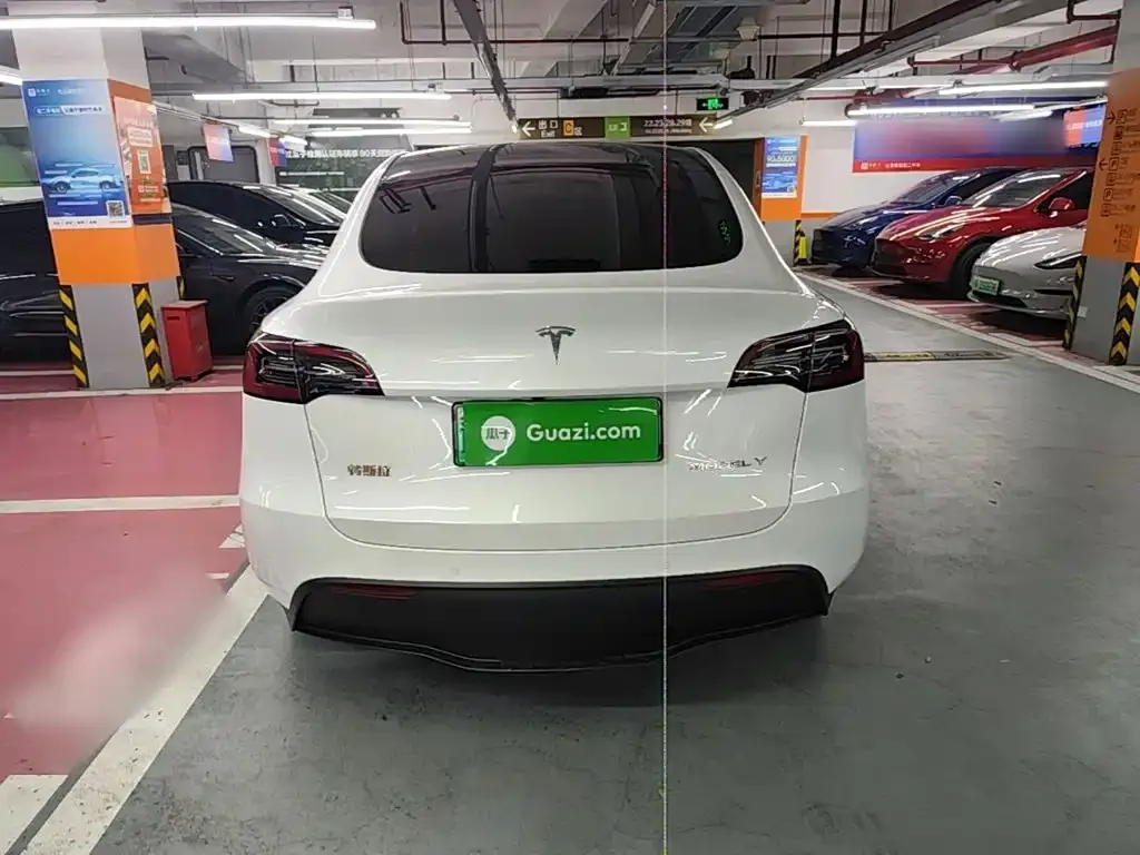 Tesla Model Y — фото 4