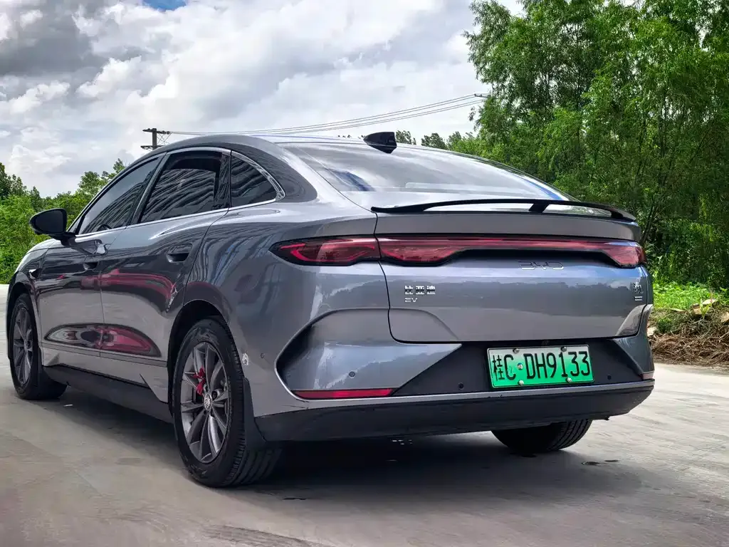 BYD Qin L — фото 4