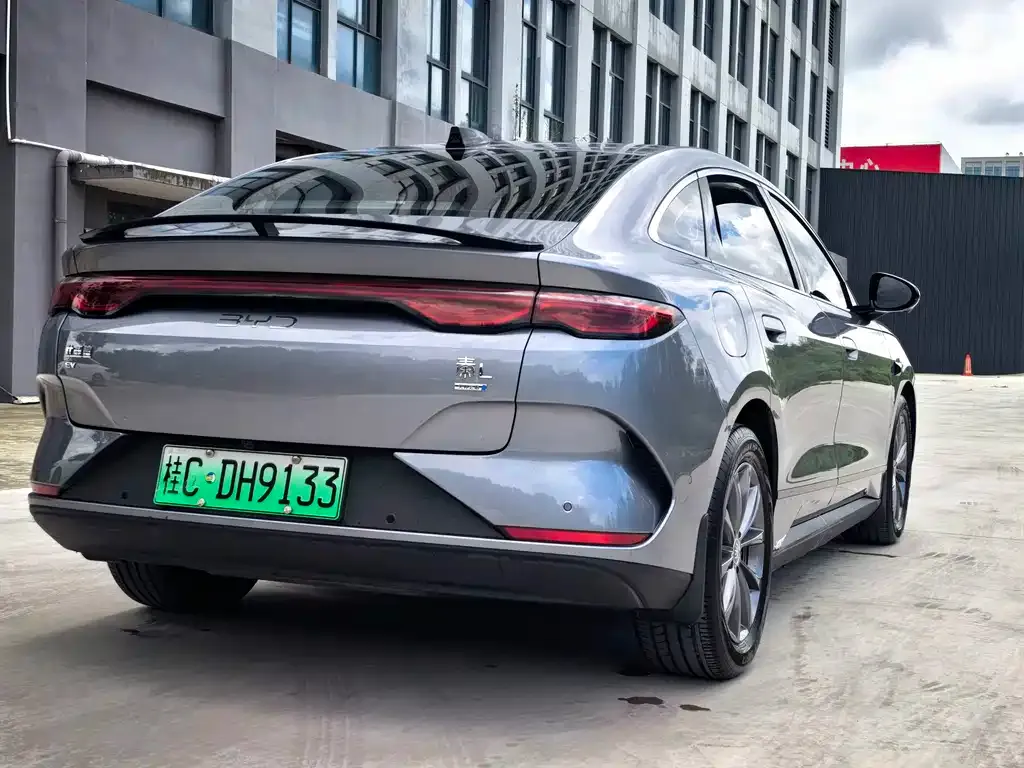 BYD Qin L — фото 3