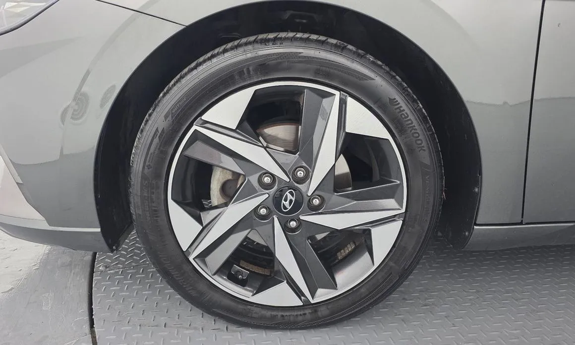 Hyundai AVANTE — фото 6