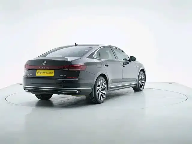 Volkswagen Passat — фото 4