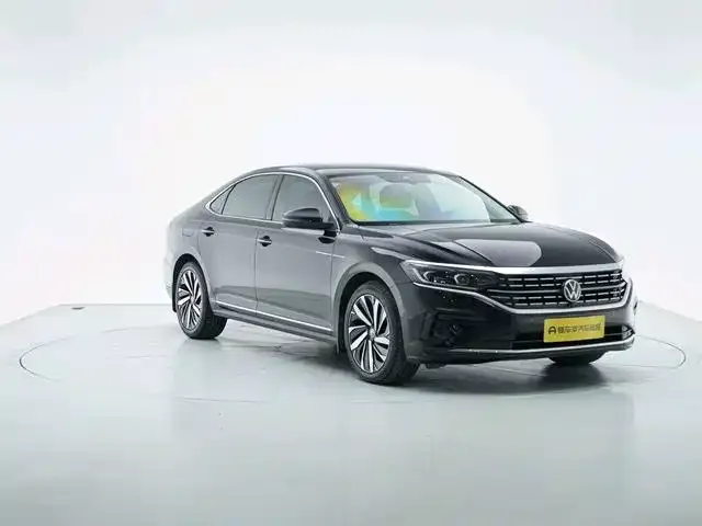 Volkswagen Passat — фото 7