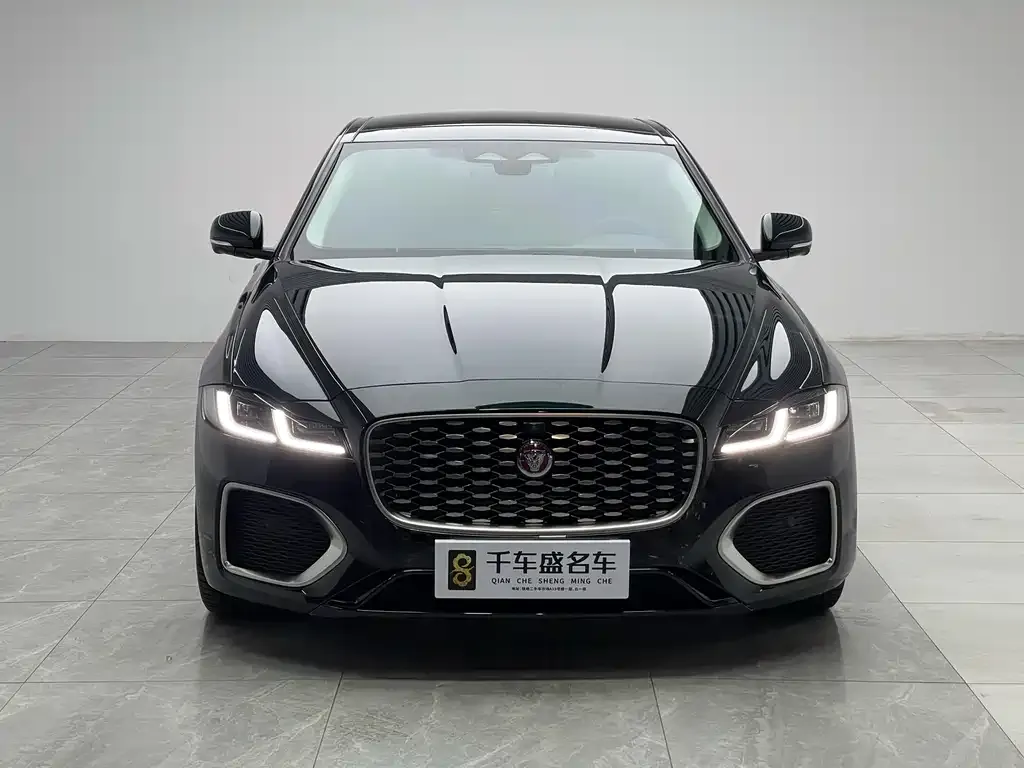 Jaguar XFL — фото 2