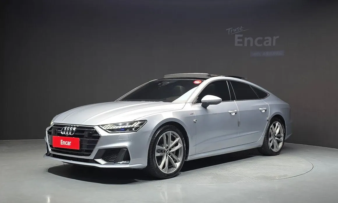 Audi A7 — фото 1