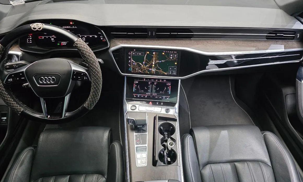 Audi A7 — фото 10