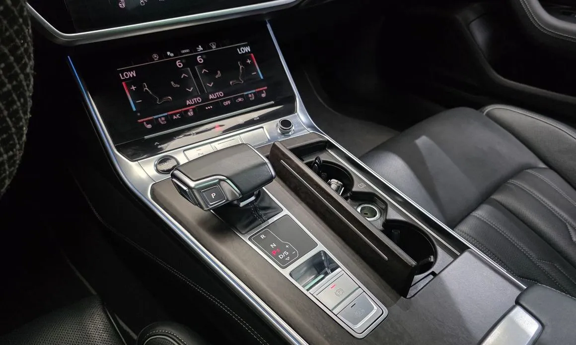 Audi A7 — фото 8