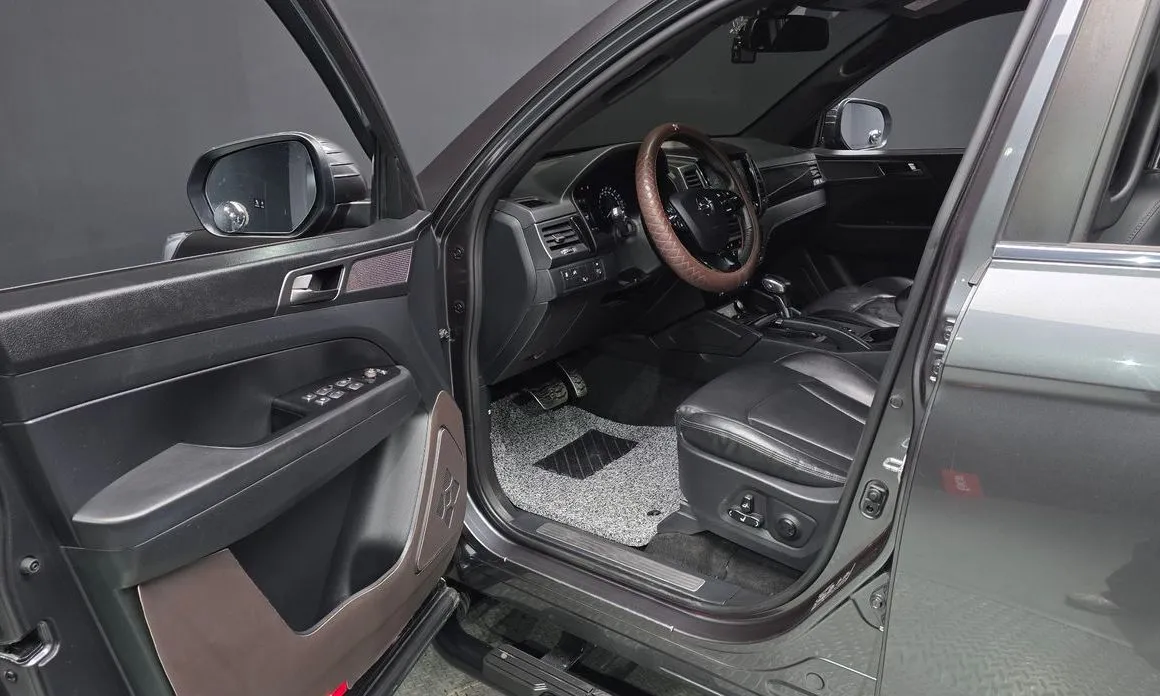 KG Mobility (Ssangyong) Rexton — фото 9