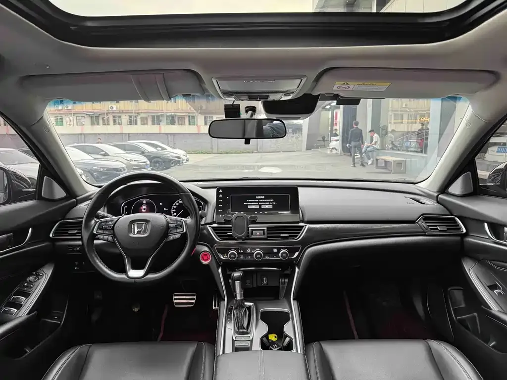 Honda Accord — фото 2