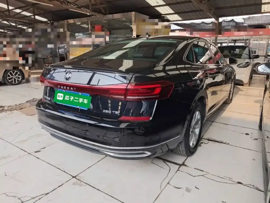 Volkswagen Passat — фото 9