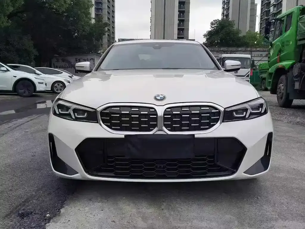 BMW 3 Series — фото 1