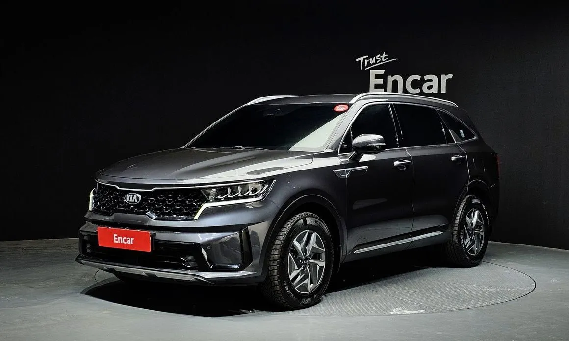 Kia Sorento — фото 1