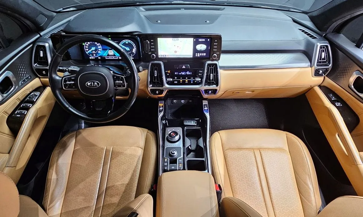 Kia Sorento — фото 10