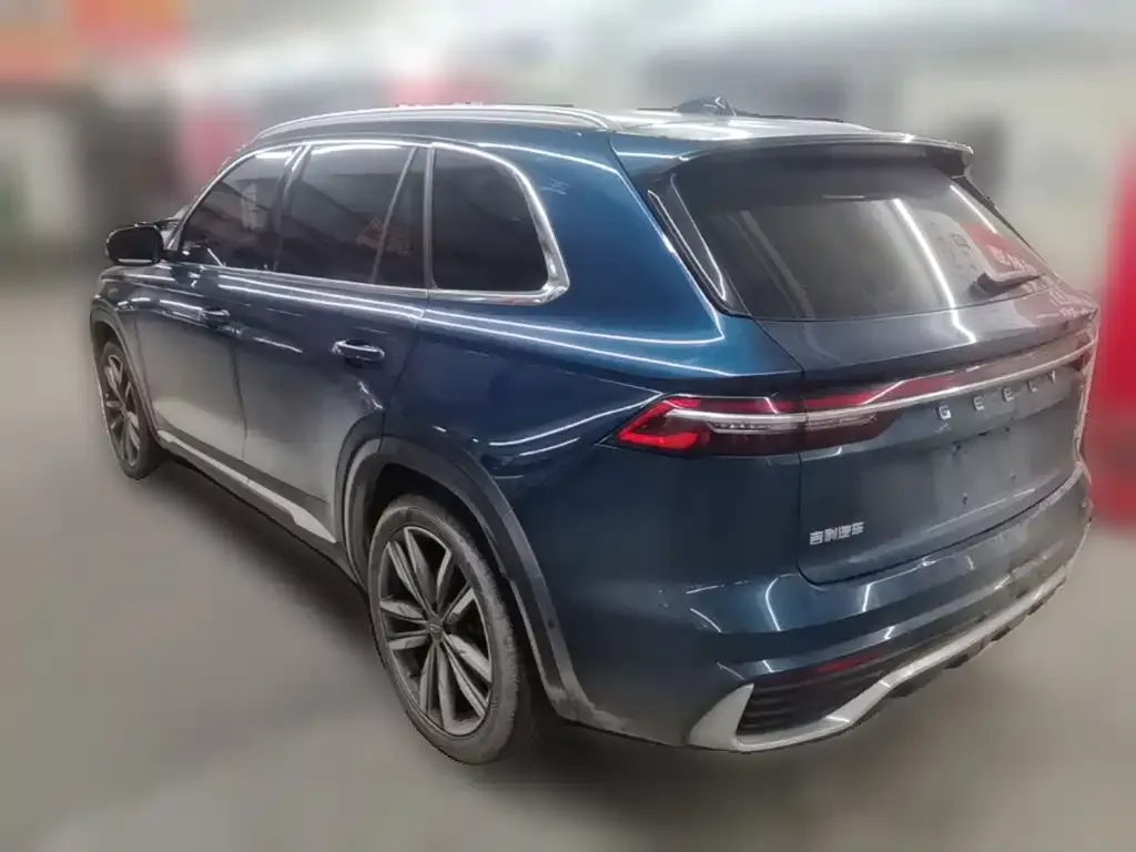 Geely Xingyue L — фото 10