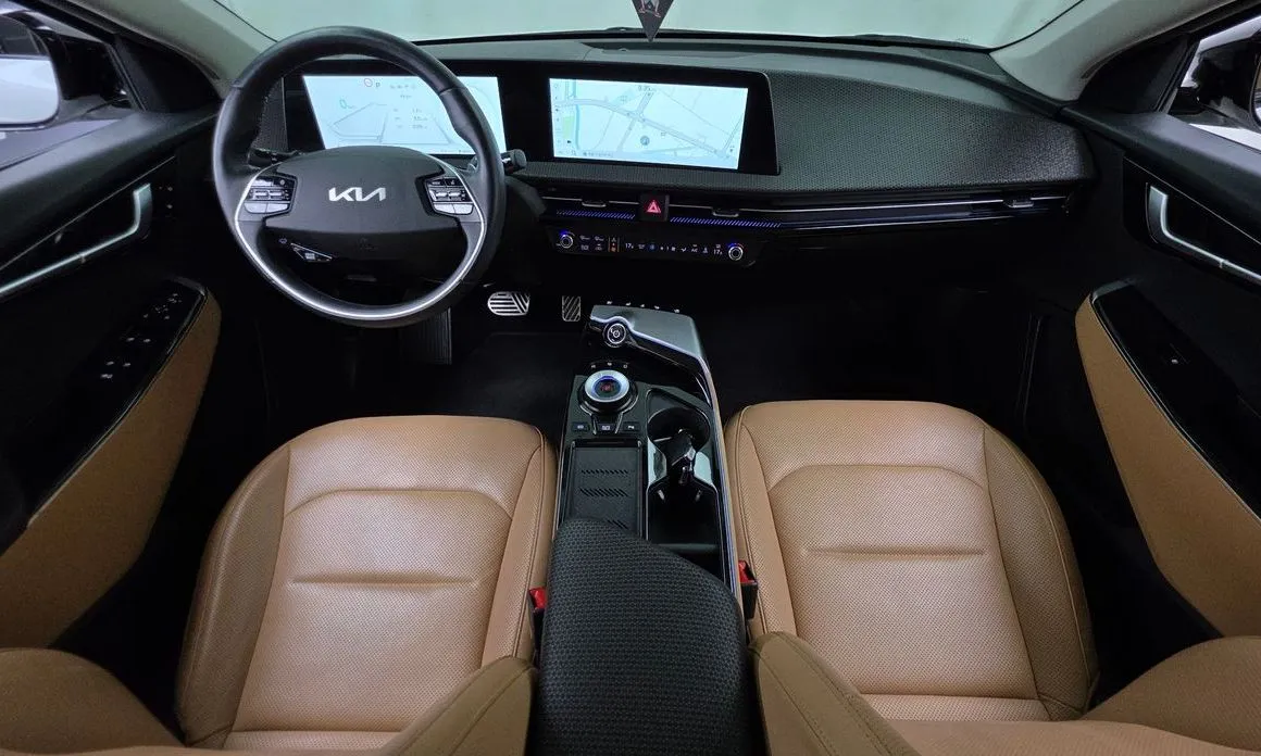 Kia EV6 — фото 9